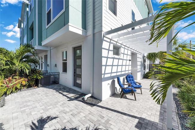 2819 1 St Ave S, Townhouse with 2 bedrooms, 4 bathrooms and null parking in SAINT PETERSBURG FL | Image 10