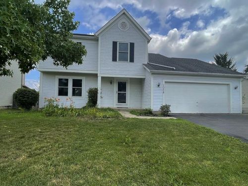1058 Rousseau Ln, Galloway, OH, 43119-8817 | Card Image
