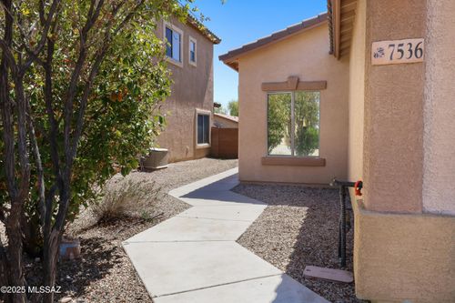 7536 E Fair Meadows Loop, Tucson, AZ, 85756-6150 | Card Image