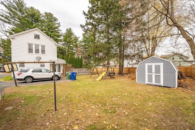 8 Wright St, House other with 4 bedrooms, 2 bathrooms and 2 parking in Easthampton MA | Image 40