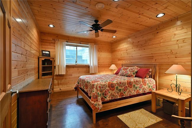 Lower level bedroom | Image 32