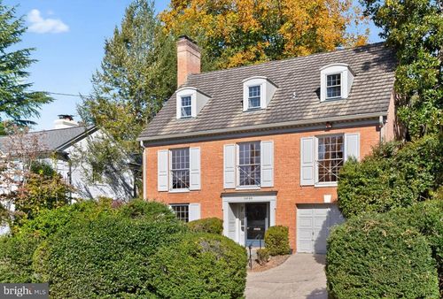 5203 Portsmouth Rd, BETHESDA, MD, 20816-2928 | Card Image