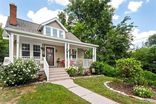 329 Stark Ct, Webster Groves, MO, 63119-3146 | Card Image