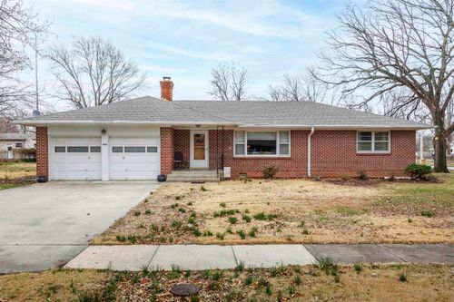 241 S Oak St, Howard, KS, 67349-9171 | Card Image