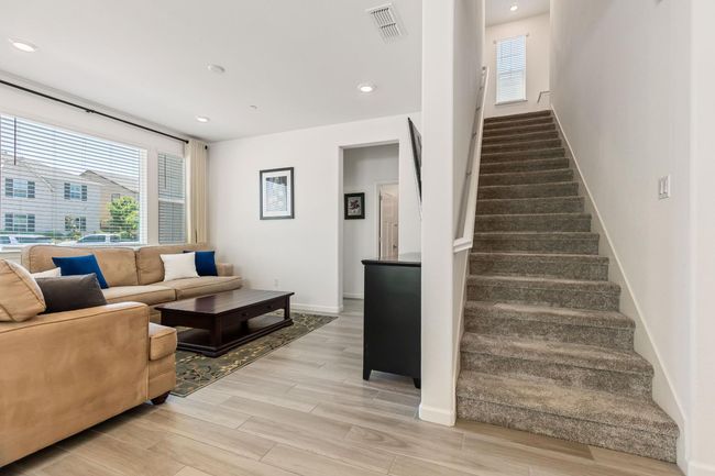 1570 Parkside Way, House other with 3 bedrooms, 3 bathrooms and null parking in Roseville CA | Image 13