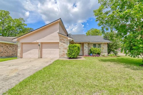 7402 Londres Dr, Houston, TX, 77083-3720 | Card Image