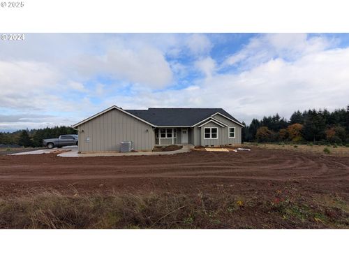 16575 Se Woodland Heights Rd, Amity, OR, 97101-2138 | Card Image