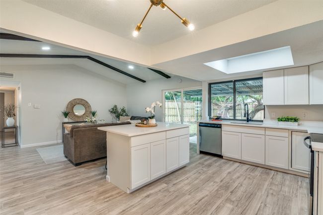 409 Brookview Dr, House other with 3 bedrooms, 2 bathrooms and null parking in Garland TX | Image 11