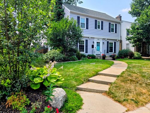 1820 Montreal Ave, Saint Paul, MN, 55116-2035 | Card Image