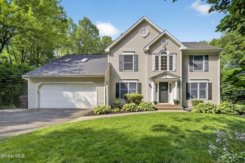 72 Maple Rd, Voorheesville, NY, 12186-9415 | Card Image