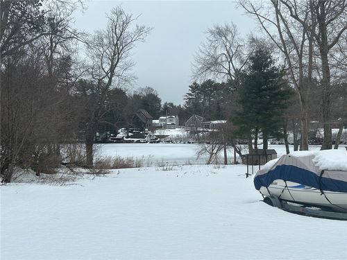 30 Pine Tree Rd, Coventry, RI, 02816-7000 | Card Image