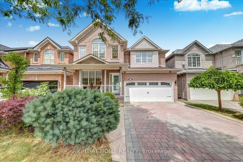 8 Santa Maria Trail, Maple, ON, L6A2Y7 | Card Image