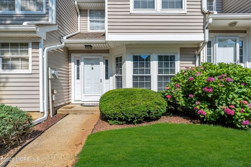 35 Duncan Way, Freehold, NJ, 07728 | Card Image