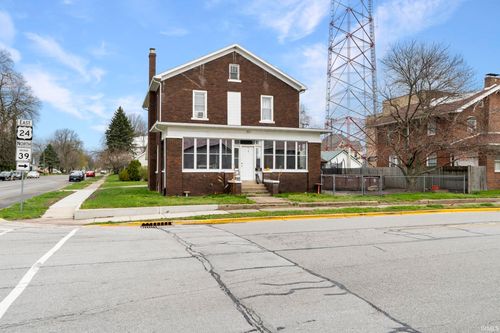 214 W Washington St, Monticello, IN, 47960-2063 | Card Image