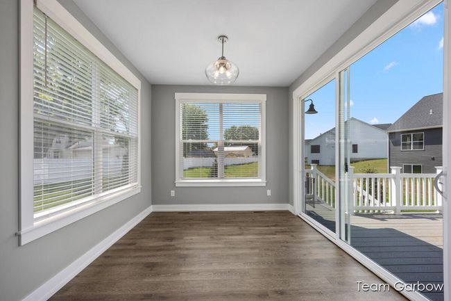 01 - 8393 Woodhaven Dr Sw, Condo with 3 bedrooms, 3 bathrooms and null parking in Byron Center MI | Image 7