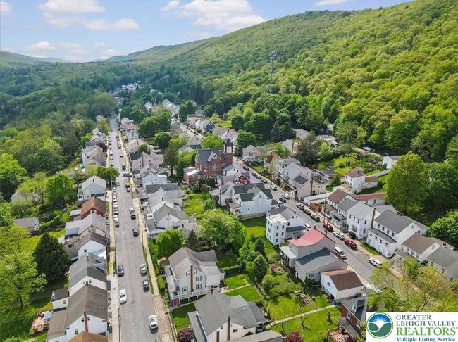 413 South Ave, House other with 3 bedrooms, 1 bathrooms and null parking in Jim Thorpe PA | Image 46