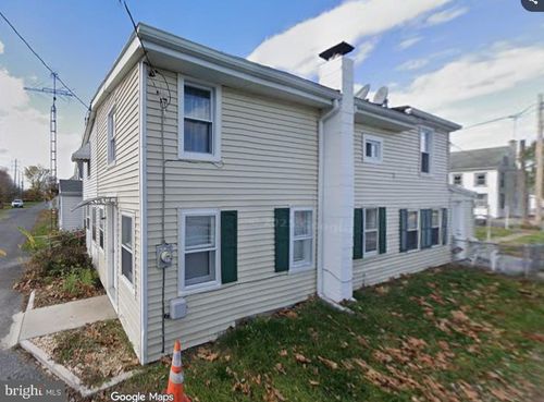 551 E Scull St, Lebanon, PA, 17046-4056 | Card Image