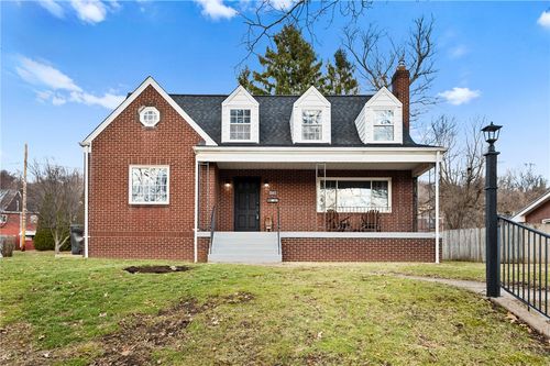 1061 Ohio Ave, Midland, PA, 15059-1622 | Card Image