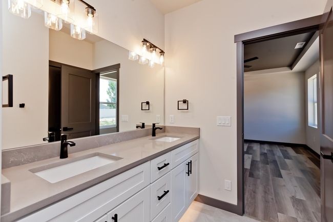 2877 Rock Creek Dr, House other with 4 bedrooms, 2 bathrooms and null parking in Grand Junction CO | Image 21