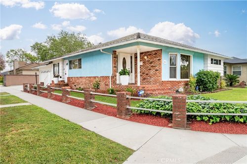 4864 Hersholt Ave, Long Beach, CA, 90808-1129 | Card Image