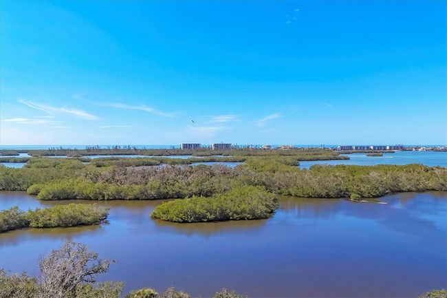 APT-604 - 393 N Point Rd, Condo with 3 bedrooms, 3 bathrooms and null parking in OSPREY FL | Image 67