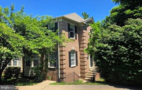 16853 Capon Tree Ln, WOODBRIDGE, VA, 22191-5147 | Card Image