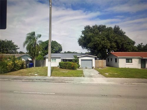 6727 Sheridan St, Hollywood, FL, 33024-3940 | Card Image