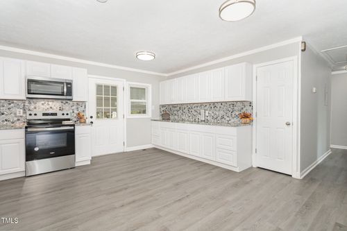 6557 Baldoon Dr, Fayetteville, NC, 28314-0125 | Card Image