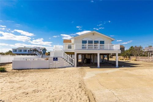 3661 Sandfiddler Rd, Virginia Beach, VA, 23456-4309 | Card Image