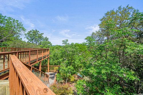 1427 Elmhurst Dr., Lakehills, TX, 78063 | Card Image