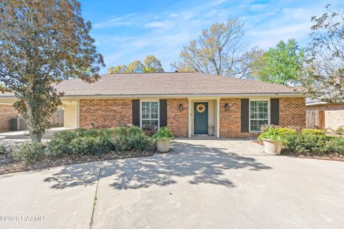304 Renwood Cir, Lafayette, LA, 70503-5026 | Card Image