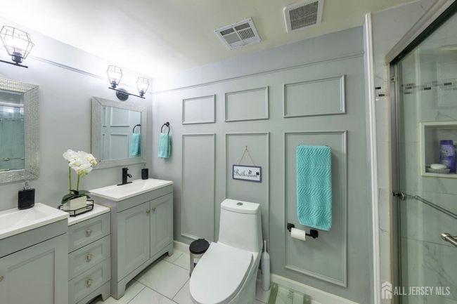11 Mary Ave, House other with 2 bedrooms, 2 bathrooms and null parking in Fords NJ | Image 15