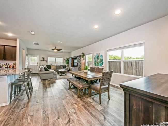 10202 Shadowy Dusk, House other with 6 bedrooms, 4 bathrooms and null parking in Schertz TX | Image 4