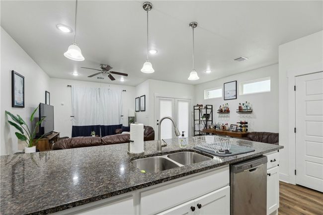 1952 Royal Loop, Townhouse with 3 bedrooms, 3 bathrooms and 1 parking in Belton TX | Image 8