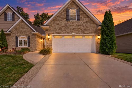 12270 Worthington Ct, Grand Blanc, MI, 48439-2469 | Card Image