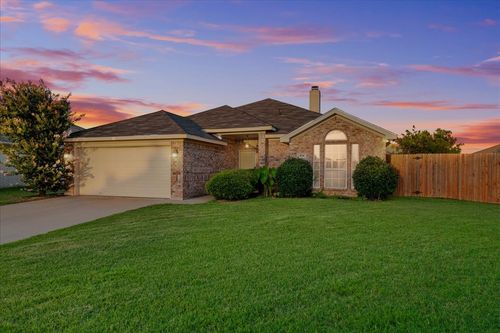 914 La Sierra Drive, Crowley, TX, 76036 | Card Image