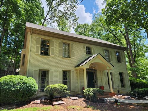 943 Barton Woods Rd Ne, Atlanta, GA, 30307-1307 | Card Image