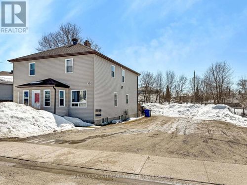 119 Byng Ave, Kapuskasing, ON, P5N1X3 | Card Image