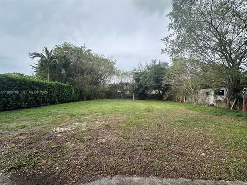 157 Nw 104th St, Miami Shores, FL, 33150-1239 | Card Image