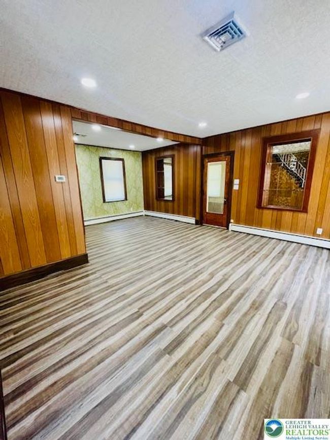 1911 Echo Rd, House other with 3 bedrooms, 2 bathrooms and null parking in Slatington PA | Image 15