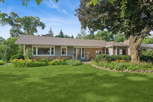 1211 James St, Geneva, IL, 60134-2021 | Card Image
