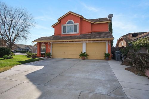 1568 Via Del Pettoruto, Gustine, CA, 95322 | Card Image