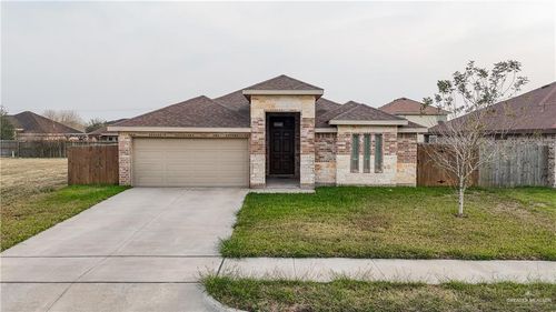 8725 Spoonbill St, Harlingen, TX, 78552-2849 | Card Image