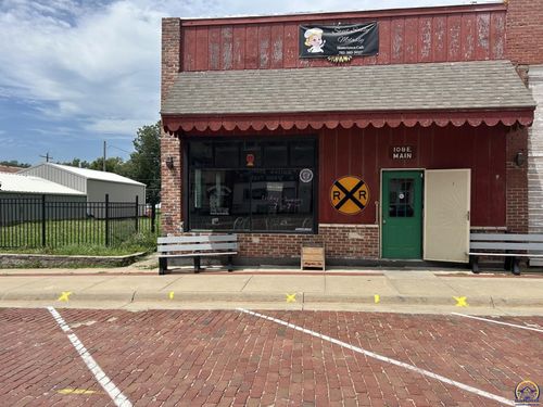 108 E Main St, Mayetta, KS, 66509-9208 | Card Image