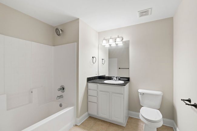 Full Bath 2, Recently Painted | Image 20