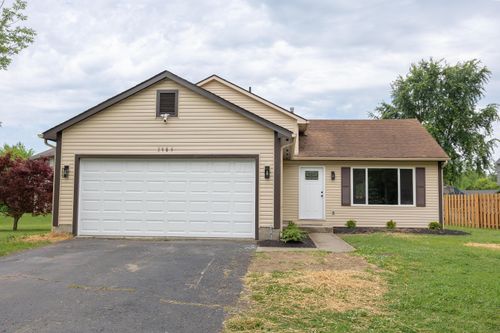 3985 Southwest Blvd, Grove City, OH, 43123-9132 | Card Image