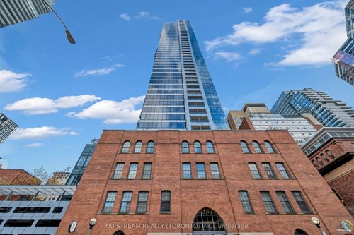 4806-5 St Joseph St, Toronto, ON, M4Y0B6 | Card Image