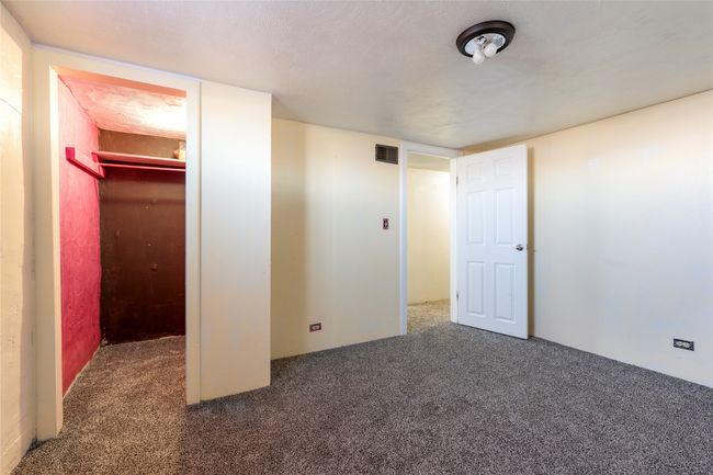 Open lower-level layout for easy customization. | Image 57