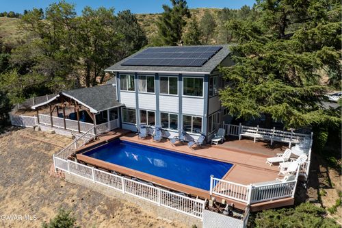 9065 Elizabeth Lake Rd, Leona Valley, CA, 93551-7100 | Card Image