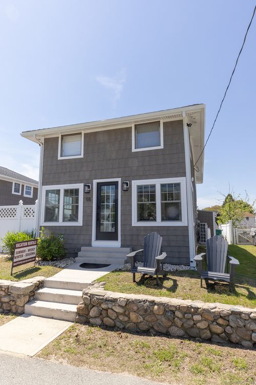 55 Swan Ave, Old Lyme, CT, 06371-2257 | Card Image